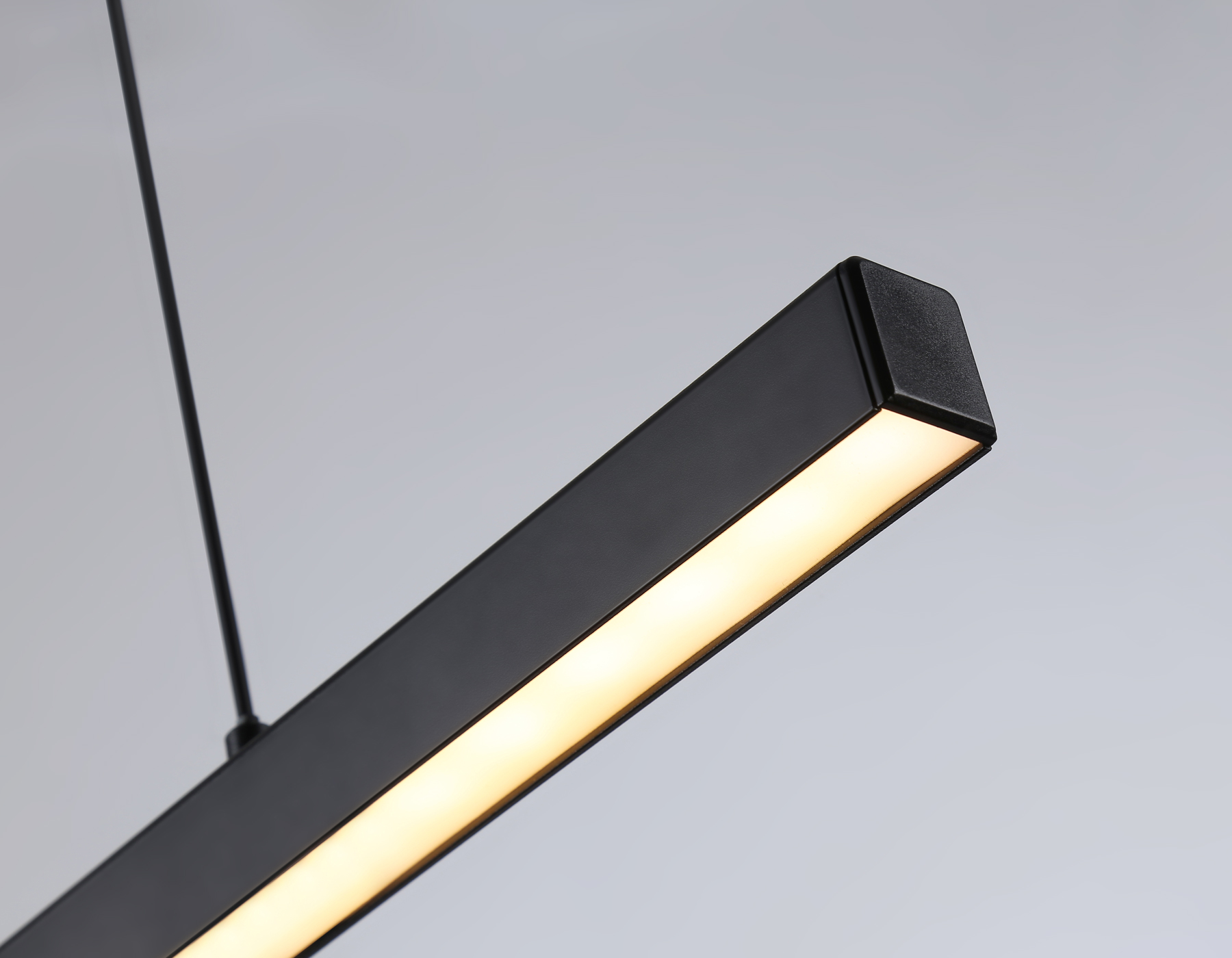 GL6785 BK черный LED 24W 3000K 600*22*1025