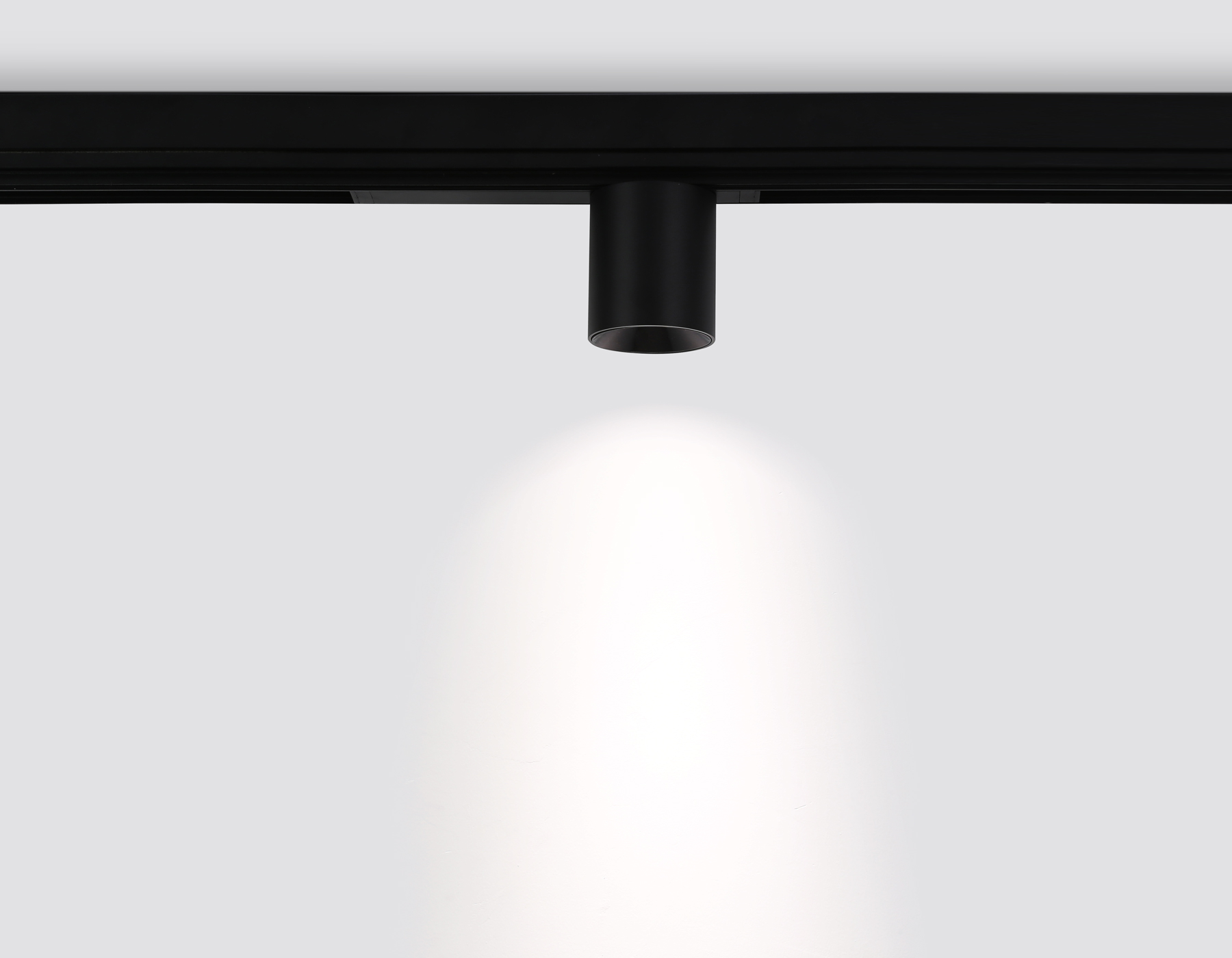 GL1242 BK черный IP20 7W 3000K-6400K 220V 24° D75*85 (Без ПДУ)