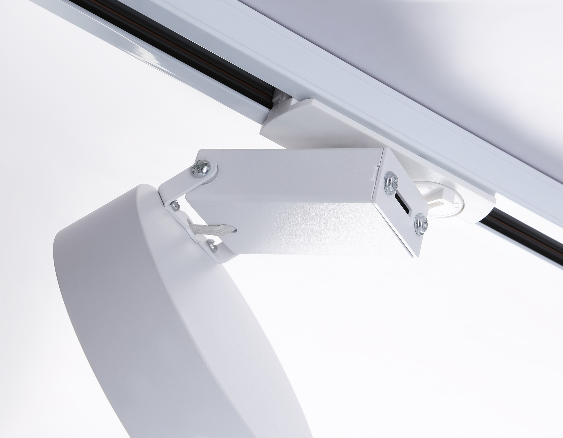 GL6835 WH белый LED 15W 3000K D115*80